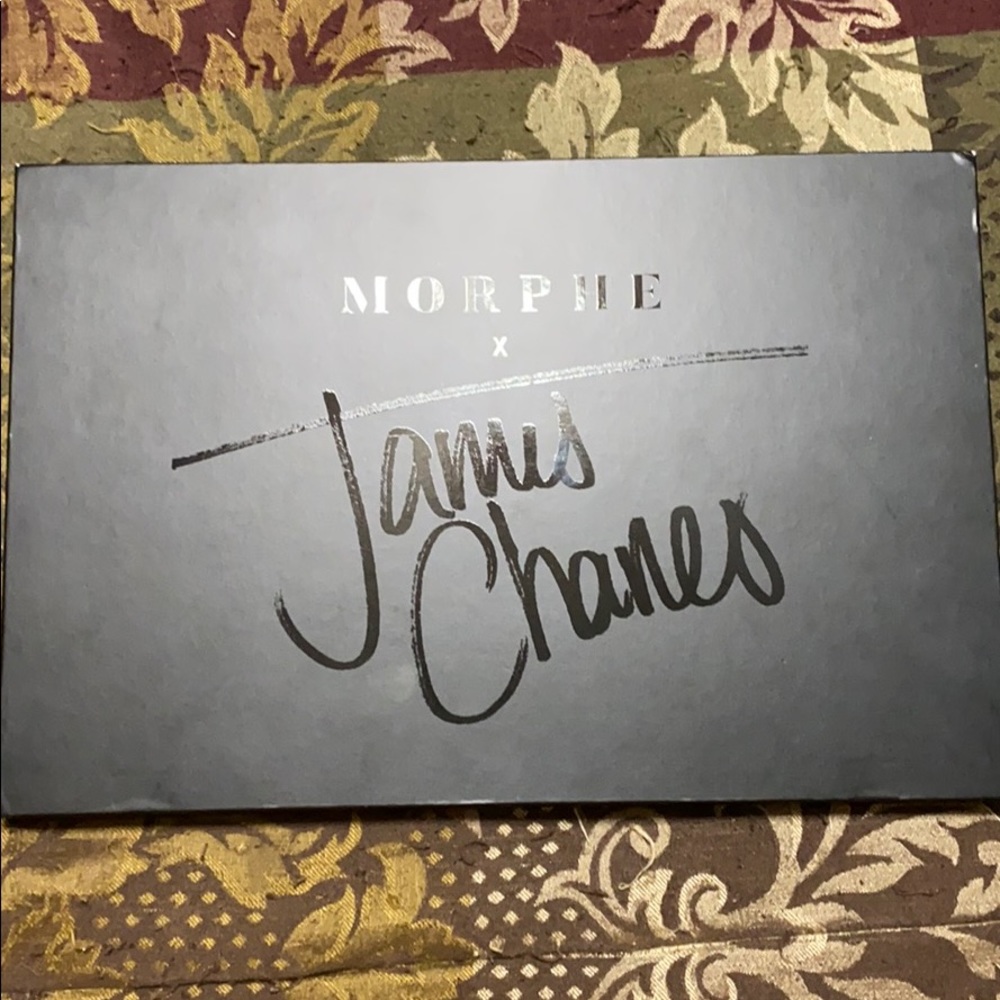 Morphe x James Charles eyeshadow pallet